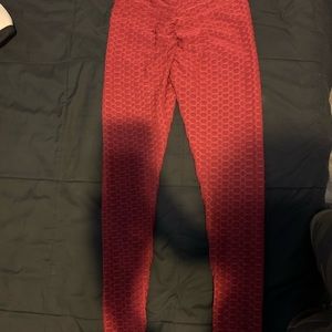 Lifting but tight leggings